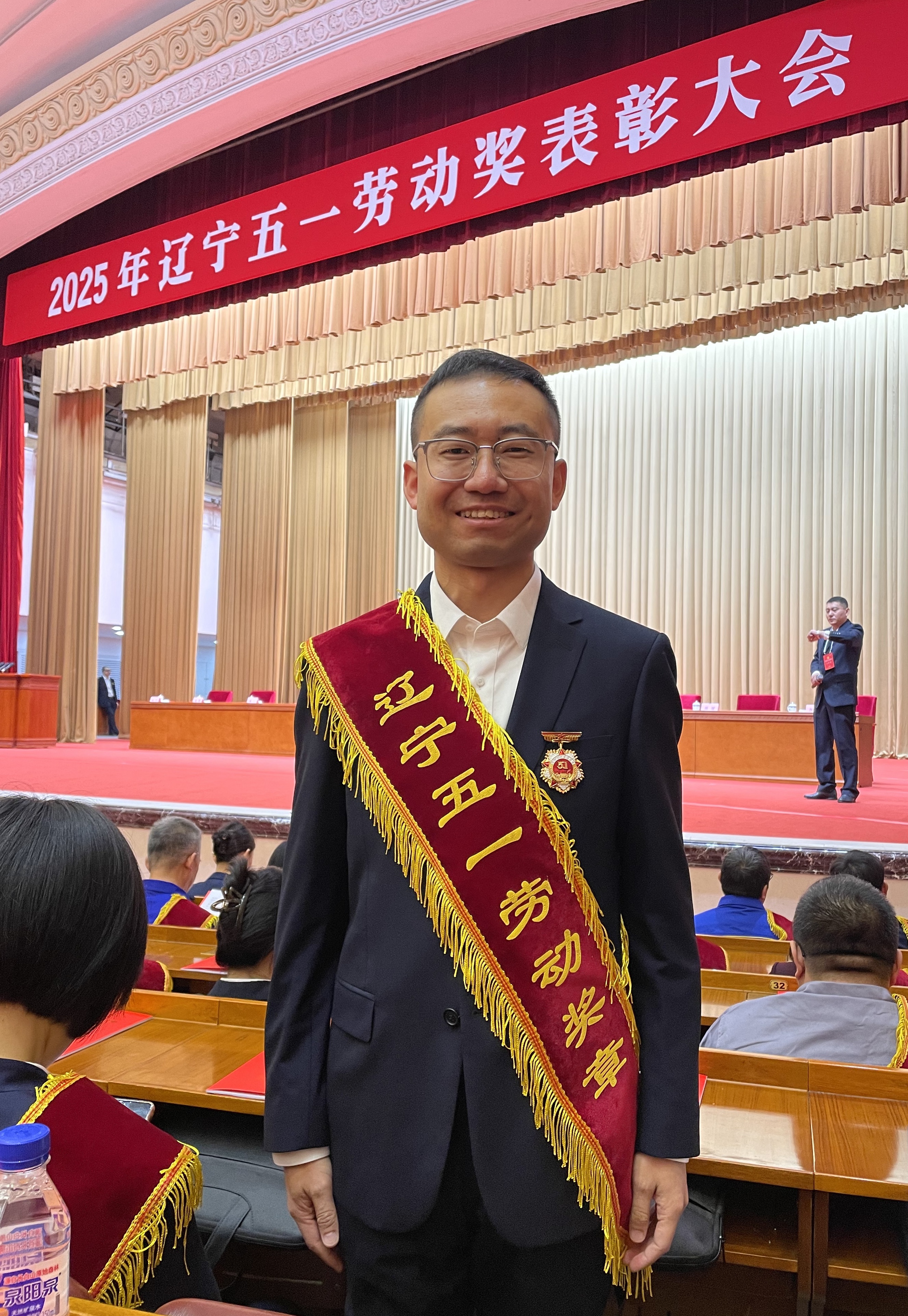 微信图片_20251121102854_879_37.jpg 微信图片_20251121102854_879_37.jpg