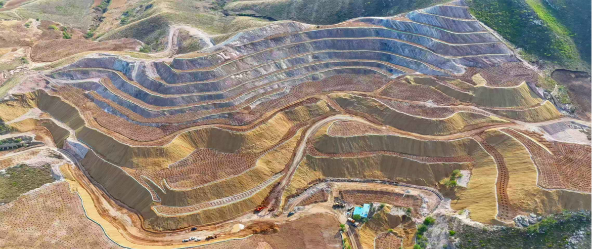 北票市白石水库上游历史遗留废弃工矿土地整治项目.png 北票市白石水库上游历史遗留废弃工矿土地整治项目.png